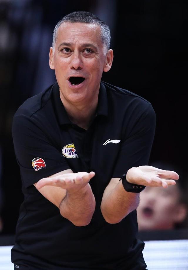 九游iOS游戏平台关于赛后新疆广汇调整名单以备欧篮联，再遭质疑环节打磨，话题不断，阵容厚度经受考验的信息